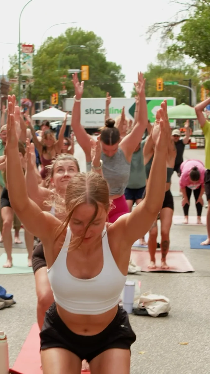 @roguevinyasa has been bringing incredible energy to the street this summer! Join Jess for one final…